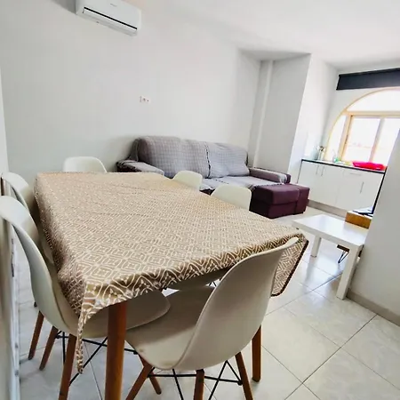 401, Bonito 8 Pax Cerca Playa Ingles Apartment